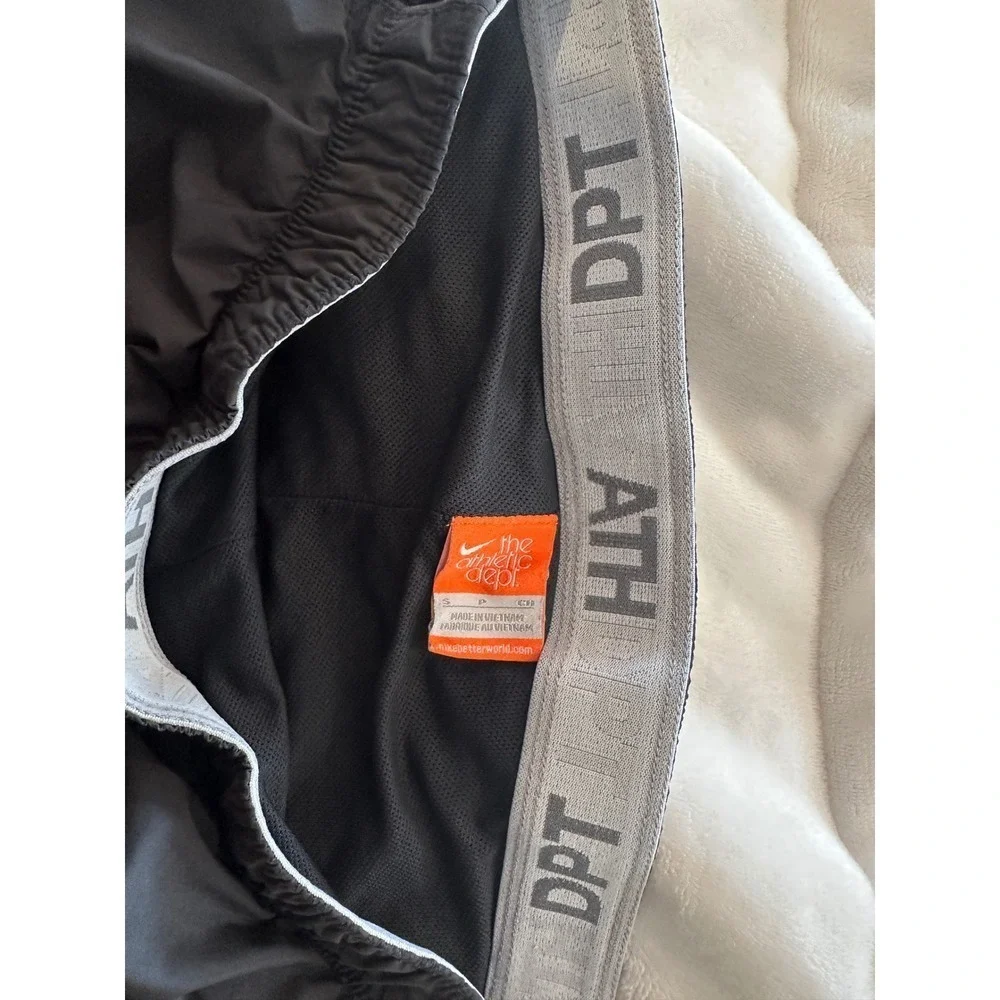 Nike The Athletic‎ Dept. Track Pants Black Zipper Ankle Pockets Mens Small